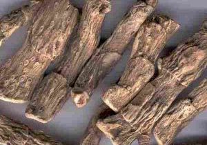 தீராத மனக்கவலை தீர, வீட்டில் இருக்கும் பிரச்சனைகள் அகல இந்த வசம்பு தீபத்தை வாரம் மூன்று முறை ஏற்றி வழிபட்டு வாருங்கள்.