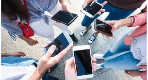 தொலைபேசியின் விலை பன்மடங்காக உயர்வு.