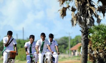 இலங்கையில் விண்ணை முட்டும் சைக்கிள்களின் விலை!