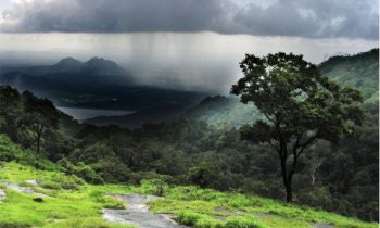 இன்றைய வானிலை தொடர்பில் வெளியான தகவல்.