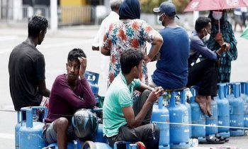 யாழில்  எரிவாயு விநியோகம்.