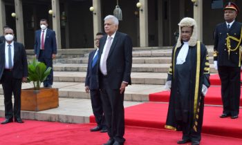 ஒன்பதாவது நாடாளுமன்றத்தின் மூன்றாவது கூட்டத்தொடர் இன்று ஜனாதிபதி ரணில் விக்ரமசிங்க தலைமையில் இடம்பெறவுள்ளது.