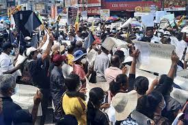 ரணிலின் ஆட்சிக்கு எதிராக நீர்கொழும்பில் ஆர்ப்பாட்டம்.