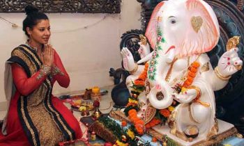 கோவிலுக்கு சென்று வேண்டுதல் வைக்கும் போது இதை மட்டும் செய்தால் போதும்.