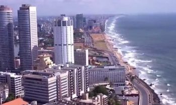 யாழ் பல்கலைக் கழகத்திற்காக சங்ககாரவின் சிலை.