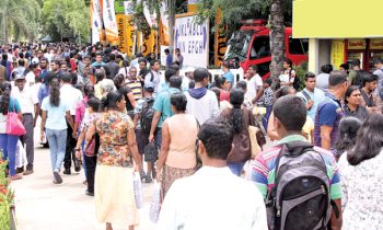 மூன்று மடங்காக எகிறிய புத்தகங்களின் விலை.