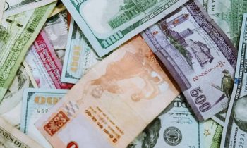 வெளிநாட்டு நாணயங்களுக்கு எதிராக வீழ்ச்சியடைந்துள்ள ரூபாவின் பெறுமதி.