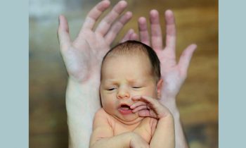 இனி புத்திர பாக்கியமே கிடைக்காது என்று மருத்துவர்களால் கைவிடப்பட்டவர்கள் கூட, இந்த விளக்கை ஏற்றினால் நிச்சயம் அவர்களுக்கு குழந்தை பாக்கியம் கிடைப்பது உறுதி.