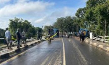 நள்ளிரவு இடம்பெற கோர விபத்து- மூவர் பலி.