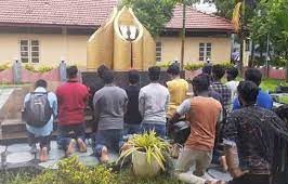 யாழில் மாவீரர்களுக்கு அஞ்சலி.