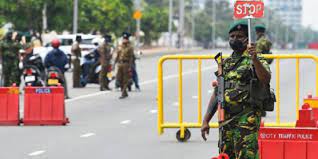 கொழும்பின் முக்கிய வீதிகள் முடக்கம்.